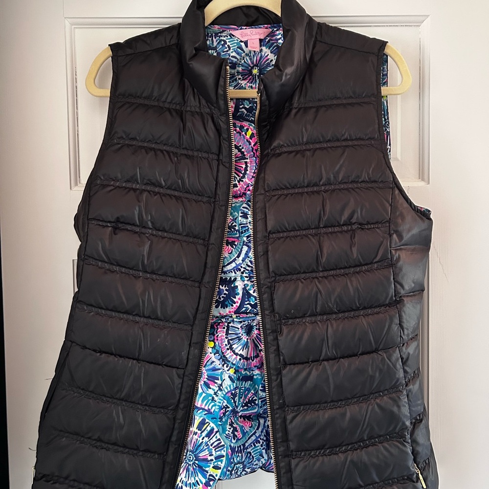 Lilly Pulitzer Black Quilted Puffer Vest with Printed Lining